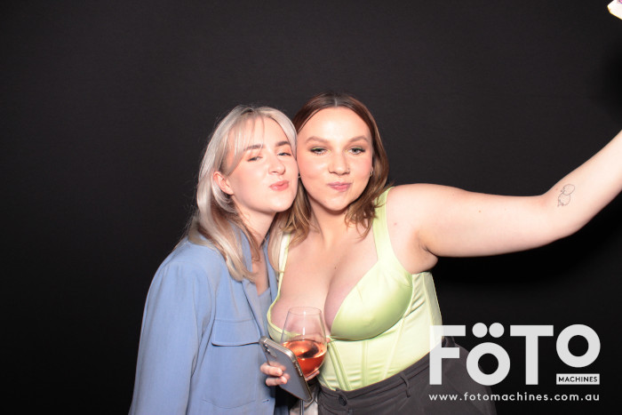 PSA Psych Ball 2021 | View more photos from the event at gallery.fotomachines.com.au/u/FOTOMachines/PSA-Psych-Ball-2021