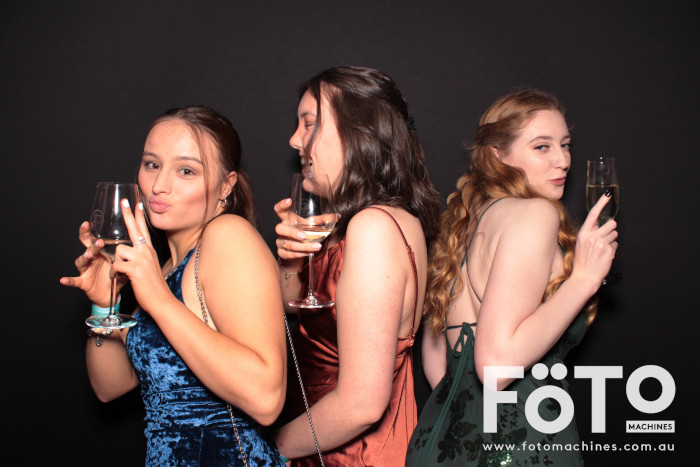 PSA Psych Ball 2021 | View more photos from the event at gallery.fotomachines.com.au/u/FOTOMachines/PSA-Psych-Ball-2021