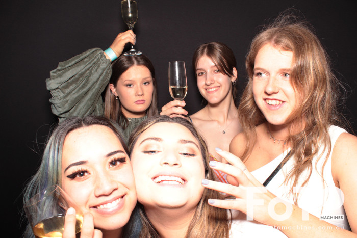 PSA Psych Ball 2021 | View more photos from the event at gallery.fotomachines.com.au/u/FOTOMachines/PSA-Psych-Ball-2021