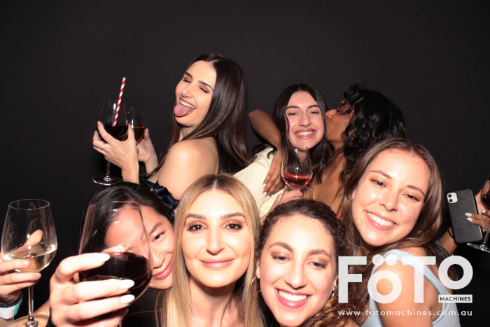 PSA Psych Ball 2021 | View more photos from the event at gallery.fotomachines.com.au/u/FOTOMachines/PSA-Psych-Ball-2021