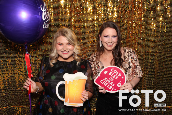 Coopers Christmas Party | View more photos from the event at gallery.fotomachines.com.au/u/FOTOMachines/Coopers-Christmas-Party