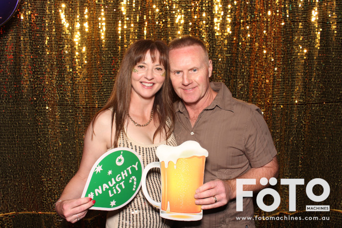 Coopers Christmas Party | View more photos from the event at gallery.fotomachines.com.au/u/FOTOMachines/Coopers-Christmas-Party