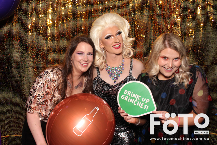 Coopers Christmas Party | View more photos from the event at gallery.fotomachines.com.au/u/FOTOMachines/Coopers-Christmas-Party