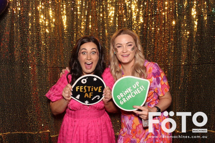 Coopers Christmas Party | View more photos from the event at gallery.fotomachines.com.au/u/FOTOMachines/Coopers-Christmas-Party