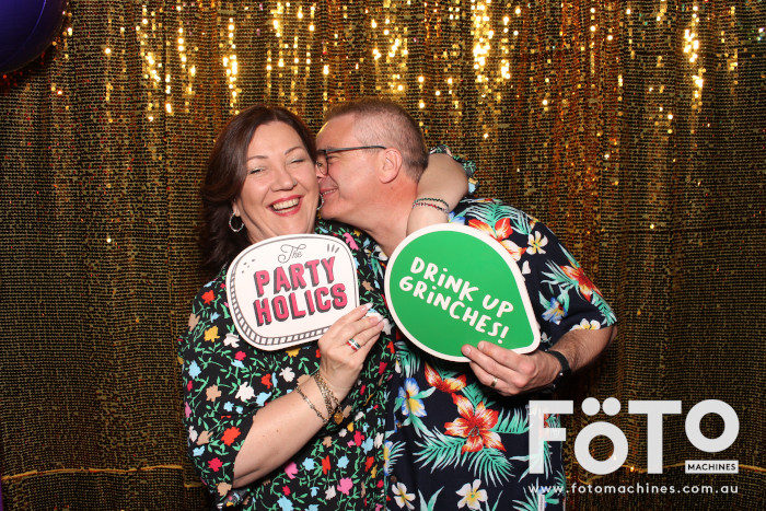 Coopers Christmas Party | View more photos from the event at gallery.fotomachines.com.au/u/FOTOMachines/Coopers-Christmas-Party