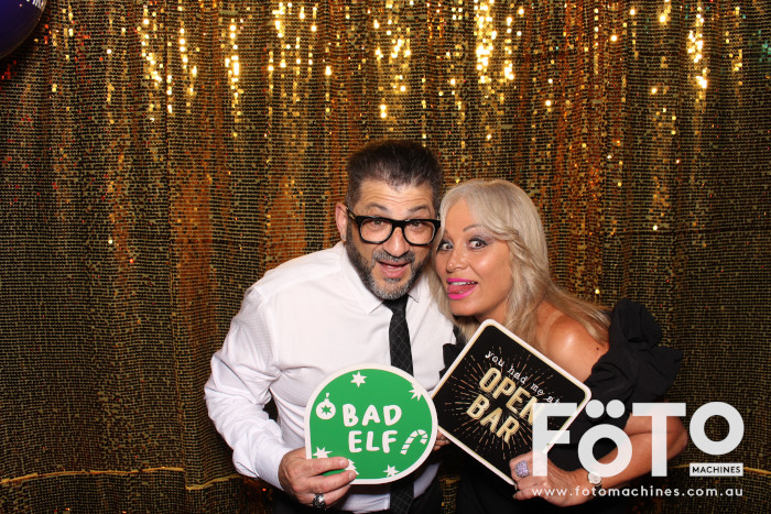 Coopers Christmas Party | View more photos from the event at gallery.fotomachines.com.au/u/FOTOMachines/Coopers-Christmas-Party