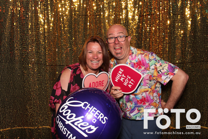 Coopers Christmas Party | View more photos from the event at gallery.fotomachines.com.au/u/FOTOMachines/Coopers-Christmas-Party
