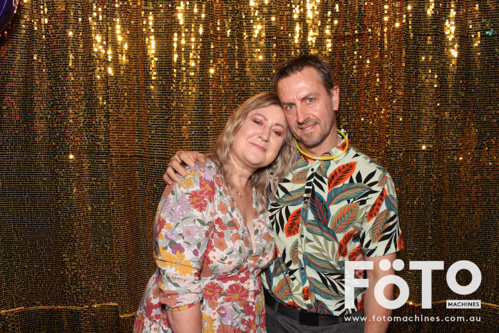 Coopers Christmas Party | View more photos from the event at gallery.fotomachines.com.au/u/FOTOMachines/Coopers-Christmas-Party