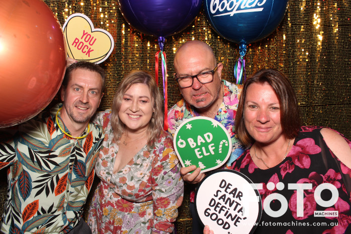 Coopers Christmas Party | View more photos from the event at gallery.fotomachines.com.au/u/FOTOMachines/Coopers-Christmas-Party