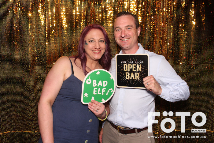 Coopers Christmas Party | View more photos from the event at gallery.fotomachines.com.au/u/FOTOMachines/Coopers-Christmas-Party