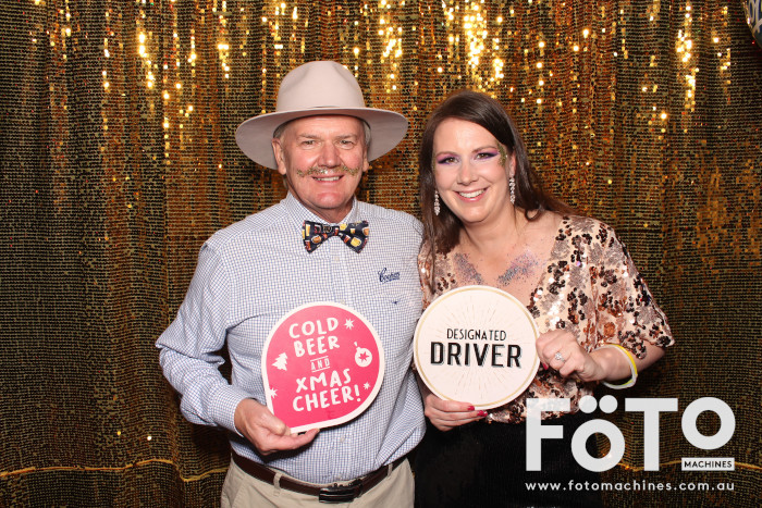 Coopers Christmas Party | View more photos from the event at gallery.fotomachines.com.au/u/FOTOMachines/Coopers-Christmas-Party