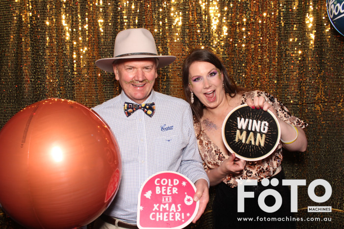 Coopers Christmas Party | View more photos from the event at gallery.fotomachines.com.au/u/FOTOMachines/Coopers-Christmas-Party