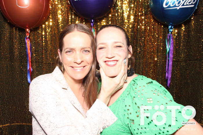 Coopers Christmas Party | View more photos from the event at gallery.fotomachines.com.au/u/FOTOMachines/Coopers-Christmas-Party