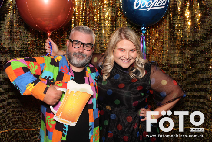 Coopers Christmas Party | View more photos from the event at gallery.fotomachines.com.au/u/FOTOMachines/Coopers-Christmas-Party