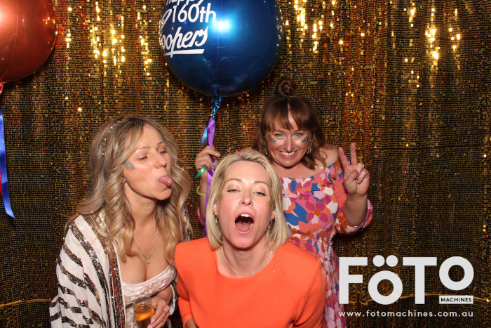 Coopers Christmas Party | View more photos from the event at gallery.fotomachines.com.au/u/FOTOMachines/Coopers-Christmas-Party