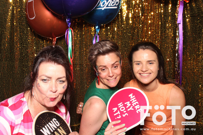 Coopers Christmas Party | View more photos from the event at gallery.fotomachines.com.au/u/FOTOMachines/Coopers-Christmas-Party