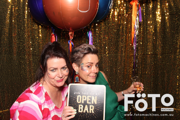 Coopers Christmas Party | View more photos from the event at gallery.fotomachines.com.au/u/FOTOMachines/Coopers-Christmas-Party