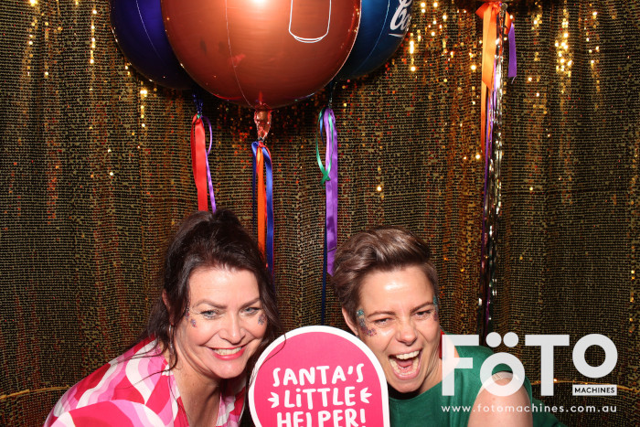 Coopers Christmas Party | View more photos from the event at gallery.fotomachines.com.au/u/FOTOMachines/Coopers-Christmas-Party