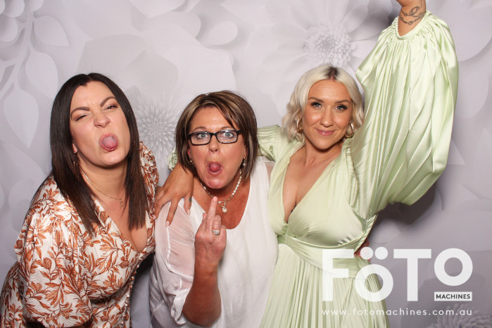 Fort & Tim's Wedding | View more photos from the event at gallery.fotomachines.com.au/u/FOTOMachines/Fort-Tims-Wedding