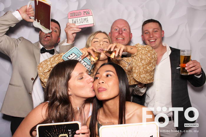 Fort & Tim's Wedding | View more photos from the event at gallery.fotomachines.com.au/u/FOTOMachines/Fort-Tims-Wedding