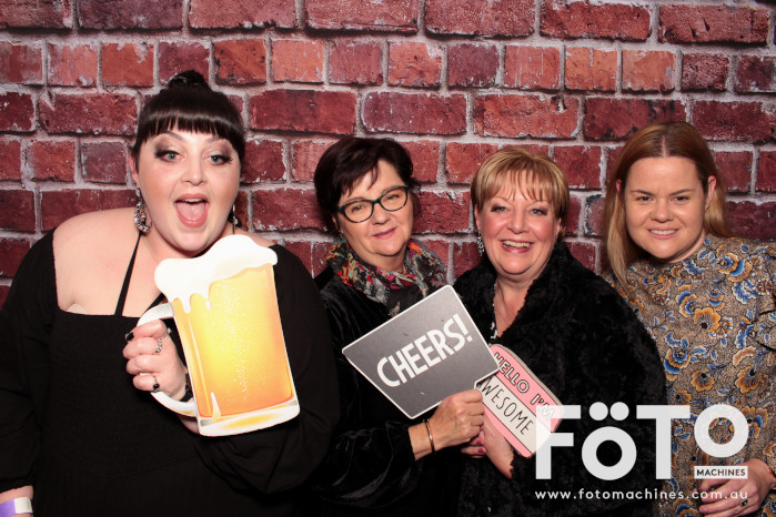 Jack & Taylah's Engagement | View more photos from the event at gallery.fotomachines.com.au/u/FOTOMachines/Jack-Taylahs-Engagement