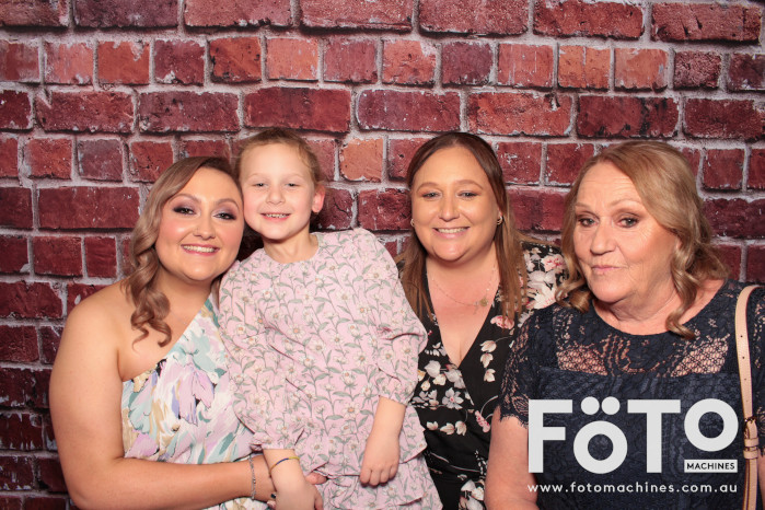 Jack & Taylah's Engagement | View more photos from the event at gallery.fotomachines.com.au/u/FOTOMachines/Jack-Taylahs-Engagement