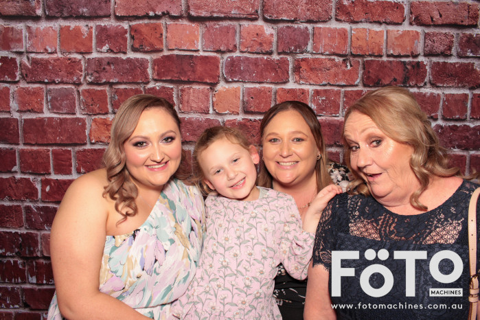 Jack & Taylah's Engagement | View more photos from the event at gallery.fotomachines.com.au/u/FOTOMachines/Jack-Taylahs-Engagement