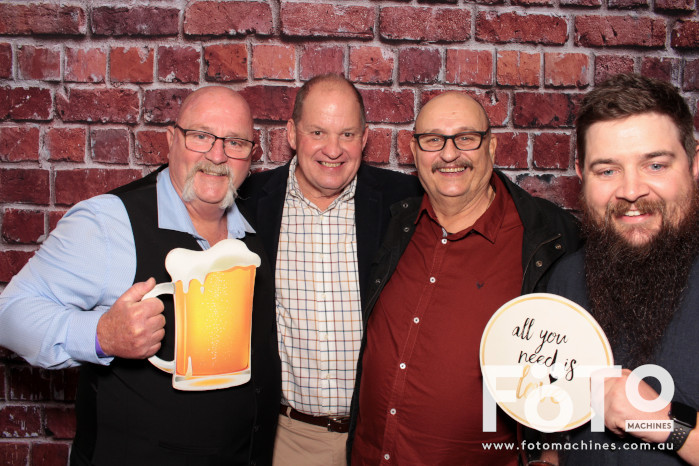 Jack & Taylah's Engagement | View more photos from the event at gallery.fotomachines.com.au/u/FOTOMachines/Jack-Taylahs-Engagement