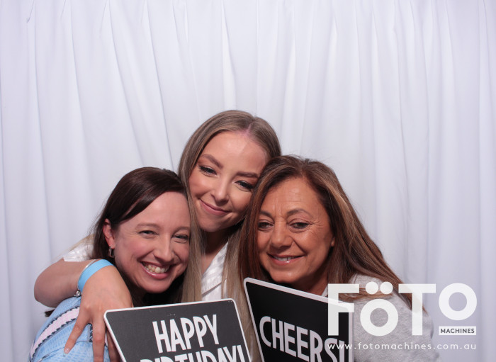 Jordy's 21st | View more photos from the event at gallery.fotomachines.com.au/u/FOTOMachines/Jordys-21st