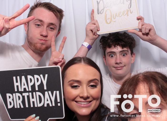 Jordy's 21st | View more photos from the event at gallery.fotomachines.com.au/u/FOTOMachines/Jordys-21st