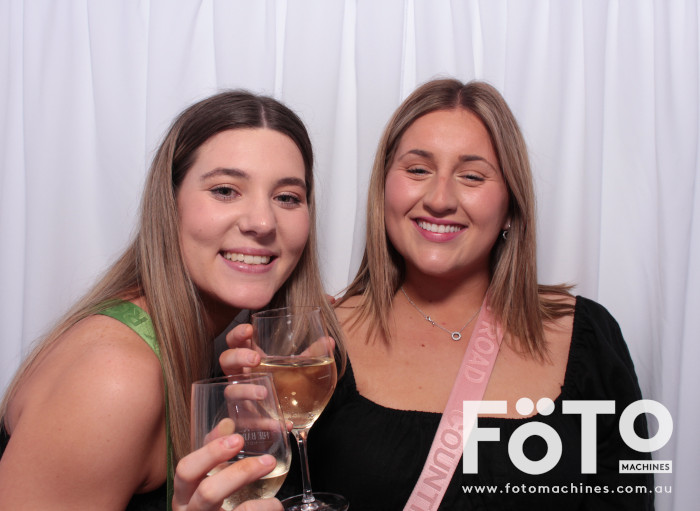 Jordy's 21st | View more photos from the event at gallery.fotomachines.com.au/u/FOTOMachines/Jordys-21st