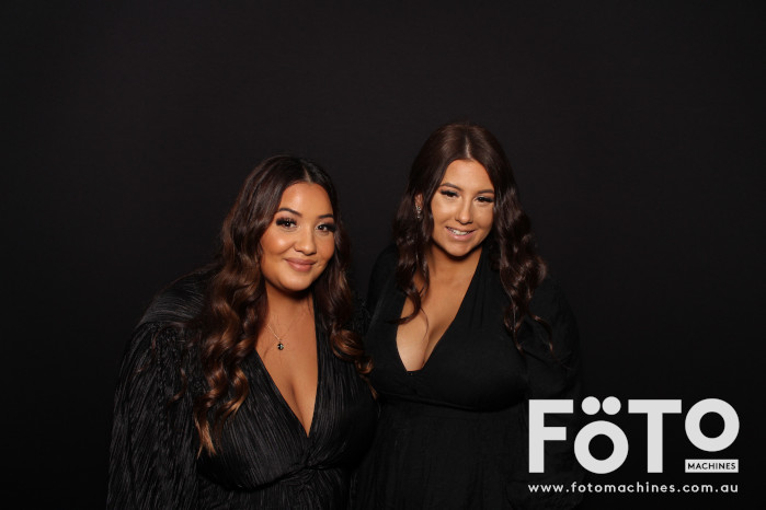 Ashleigh & Kaine's Engagement | View more photos from the event at gallery.fotomachines.com.au/u/FOTOMachines/Ashleigh-Kaines-Engagement