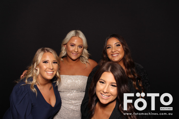 Ashleigh & Kaine's Engagement | View more photos from the event at gallery.fotomachines.com.au/u/FOTOMachines/Ashleigh-Kaines-Engagement