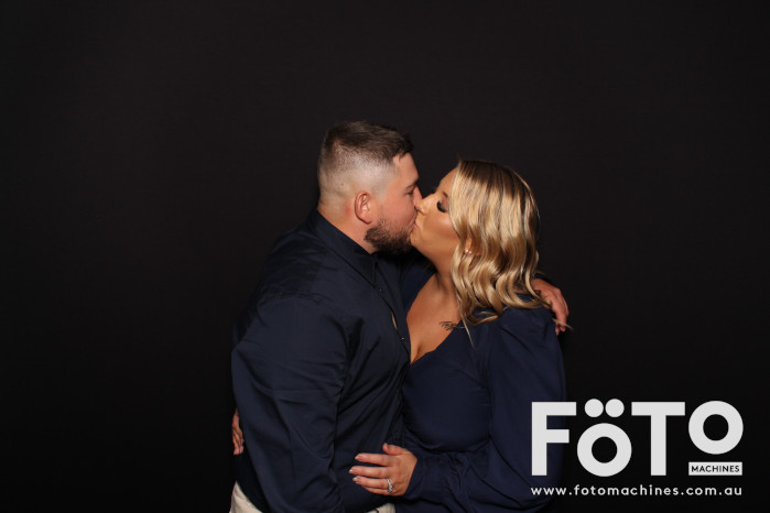 Ashleigh & Kaine's Engagement | View more photos from the event at gallery.fotomachines.com.au/u/FOTOMachines/Ashleigh-Kaines-Engagement