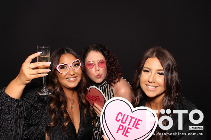 Ashleigh & Kaine's Engagement | View more photos from the event at gallery.fotomachines.com.au/u/FOTOMachines/Ashleigh-Kaines-Engagement