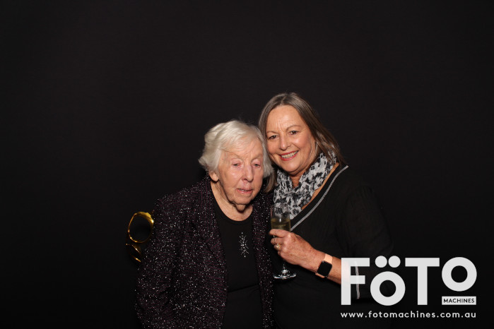 Ashleigh & Kaine's Engagement | View more photos from the event at gallery.fotomachines.com.au/u/FOTOMachines/Ashleigh-Kaines-Engagement