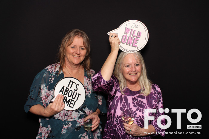 Ashleigh & Kaine's Engagement | View more photos from the event at gallery.fotomachines.com.au/u/FOTOMachines/Ashleigh-Kaines-Engagement