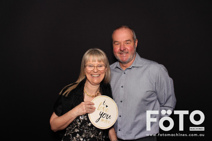 Ashleigh & Kaine's Engagement | View more photos from the event at gallery.fotomachines.com.au/u/FOTOMachines/Ashleigh-Kaines-Engagement