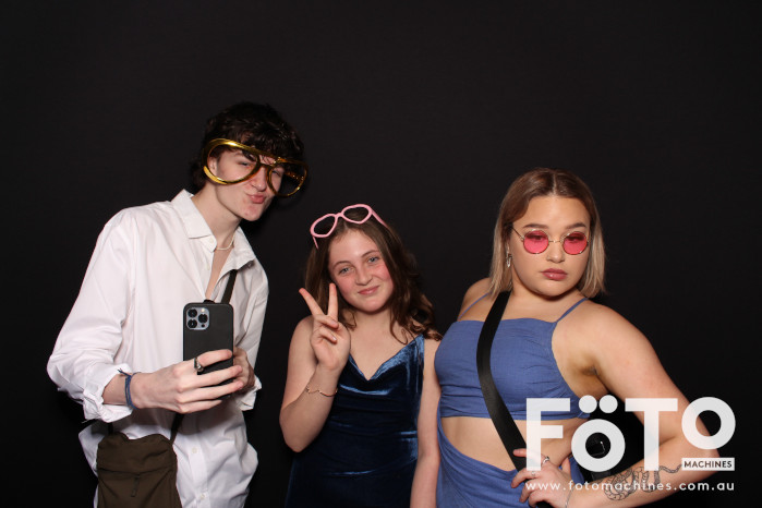 Ashleigh & Kaine's Engagement | View more photos from the event at gallery.fotomachines.com.au/u/FOTOMachines/Ashleigh-Kaines-Engagement