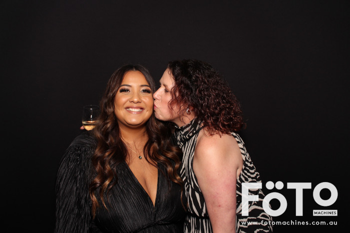 Ashleigh & Kaine's Engagement | View more photos from the event at gallery.fotomachines.com.au/u/FOTOMachines/Ashleigh-Kaines-Engagement