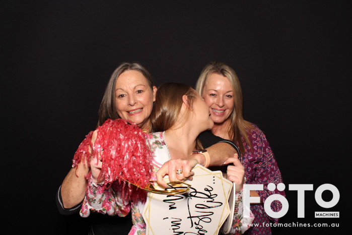 Ashleigh & Kaine's Engagement | View more photos from the event at gallery.fotomachines.com.au/u/FOTOMachines/Ashleigh-Kaines-Engagement