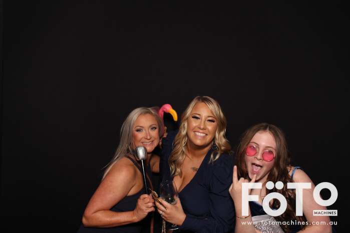 Ashleigh & Kaine's Engagement | View more photos from the event at gallery.fotomachines.com.au/u/FOTOMachines/Ashleigh-Kaines-Engagement