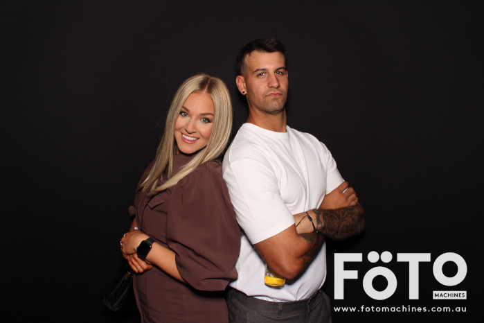 Ashleigh & Kaine's Engagement | View more photos from the event at gallery.fotomachines.com.au/u/FOTOMachines/Ashleigh-Kaines-Engagement