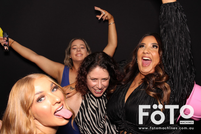 Ashleigh & Kaine's Engagement | View more photos from the event at gallery.fotomachines.com.au/u/FOTOMachines/Ashleigh-Kaines-Engagement