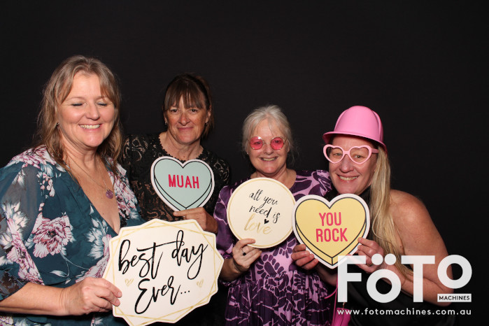 Ashleigh & Kaine's Engagement | View more photos from the event at gallery.fotomachines.com.au/u/FOTOMachines/Ashleigh-Kaines-Engagement