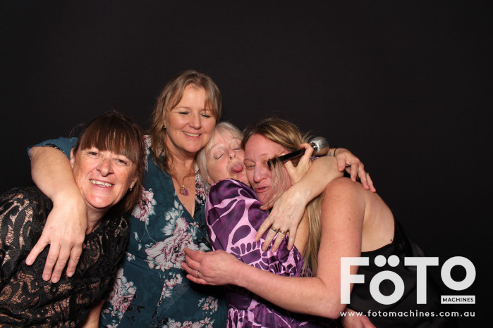 Ashleigh & Kaine's Engagement | View more photos from the event at gallery.fotomachines.com.au/u/FOTOMachines/Ashleigh-Kaines-Engagement