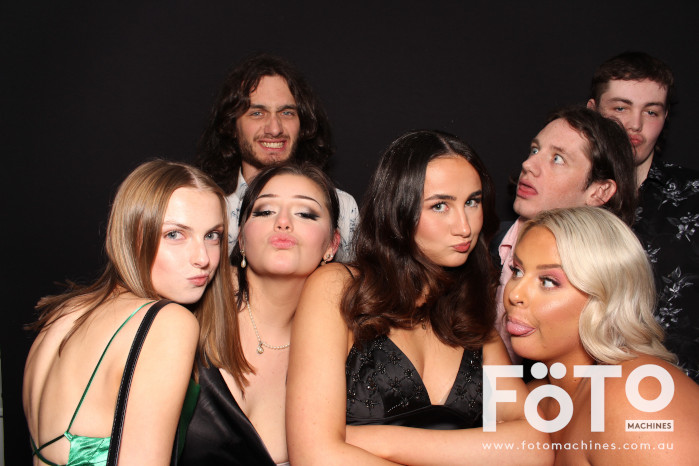 Ashleigh & Kaine's Engagement | View more photos from the event at gallery.fotomachines.com.au/u/FOTOMachines/Ashleigh-Kaines-Engagement