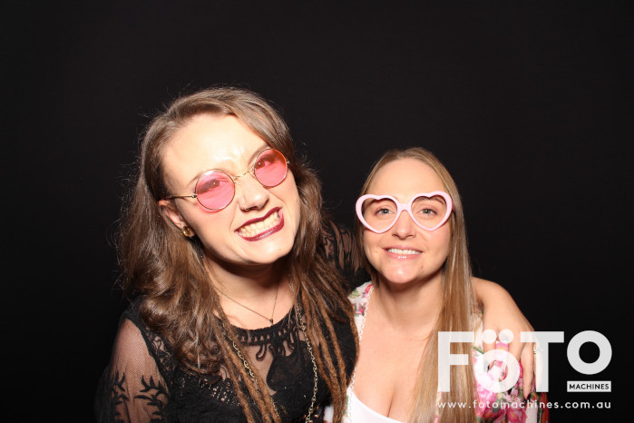 Ashleigh & Kaine's Engagement | View more photos from the event at gallery.fotomachines.com.au/u/FOTOMachines/Ashleigh-Kaines-Engagement