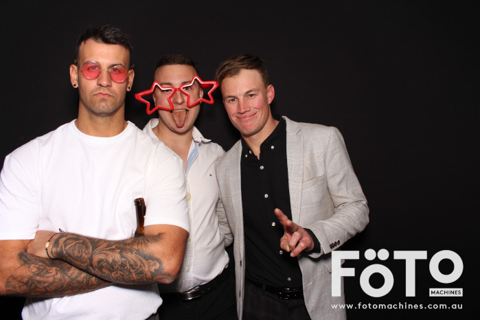 Ashleigh & Kaine's Engagement | View more photos from the event at gallery.fotomachines.com.au/u/FOTOMachines/Ashleigh-Kaines-Engagement