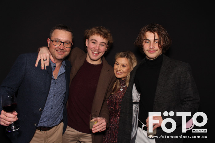 Ashleigh & Kaine's Engagement | View more photos from the event at gallery.fotomachines.com.au/u/FOTOMachines/Ashleigh-Kaines-Engagement